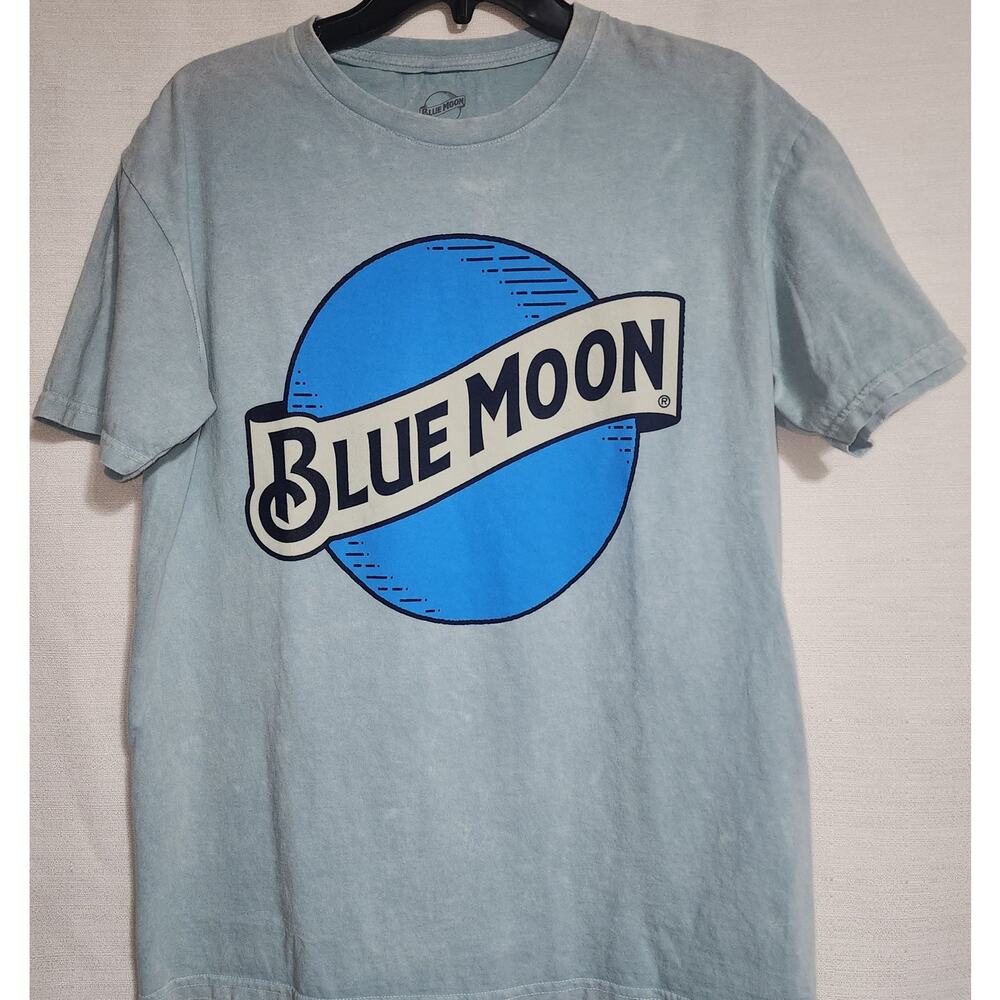 Blue moon men's medium shirt